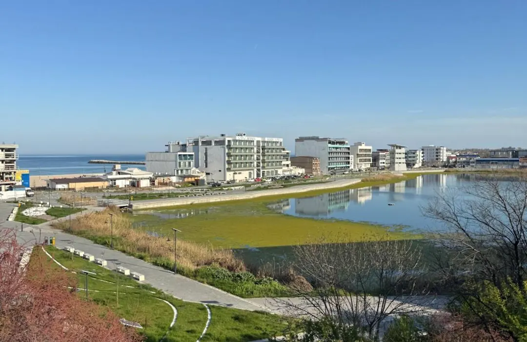 Miraky Beach-1